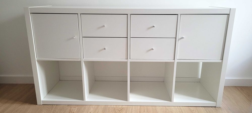 Biała komoda/regał Ikea