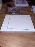 Macbook M4 16G 256