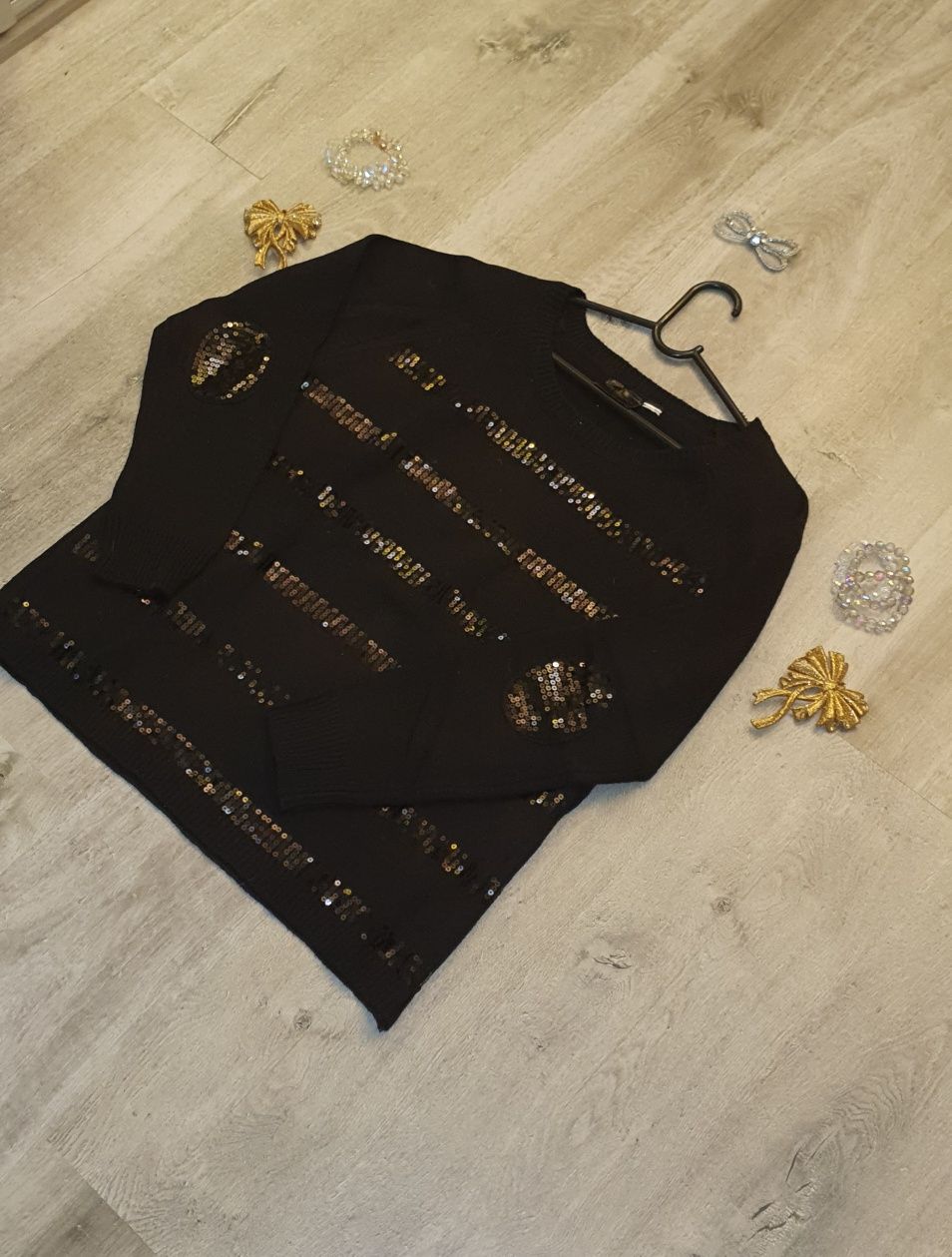 Nowy ciepły sweter z cekinami r. XXL/XXXL  r.46/48