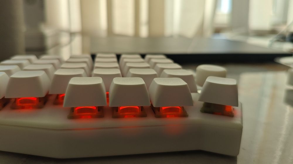 Lotus58 split keyboard wireless | роздільна клавіатура блютуз ZMK Lily