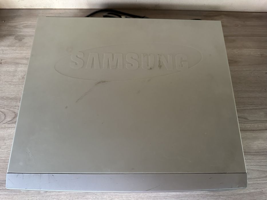 Відеомагнітофон  Samsung SVR- 17В