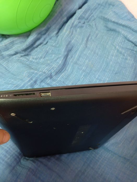 Продам ноутбук hp