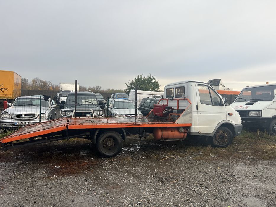 Послуги евакуатора для перевезення авто Полтавская область Решетиловка