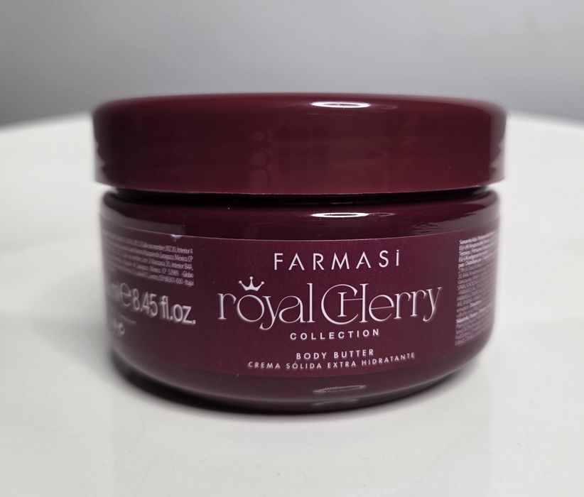 Royal Cherry Masło Do Ciała Królewska Wiśnia Farmasi z Nutami Wanilii