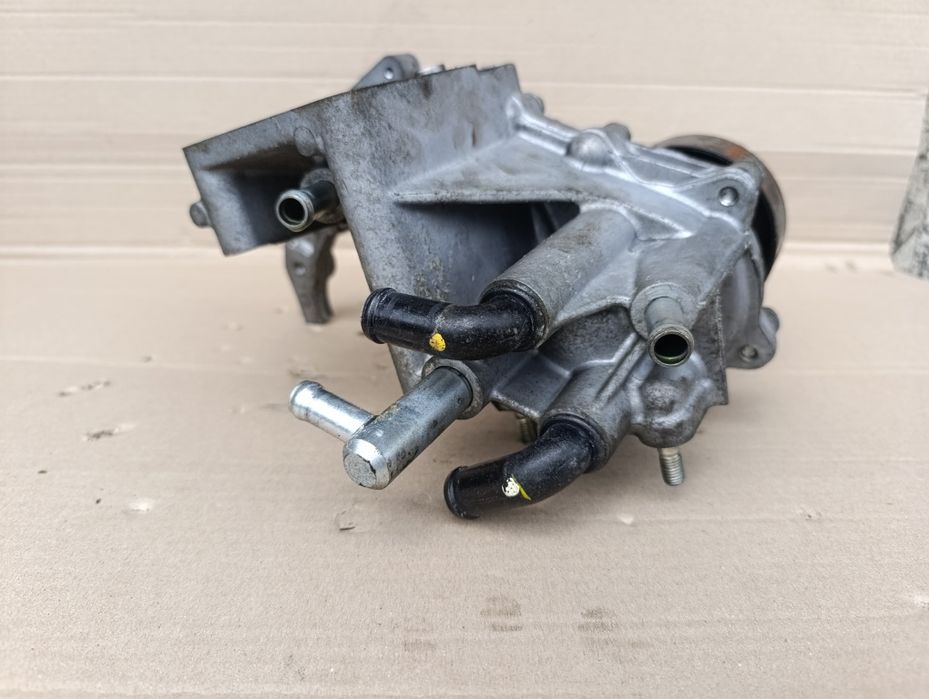 Помпа 2.2 MZR-CD Mazda 6 GH CX-7 Mazda 3