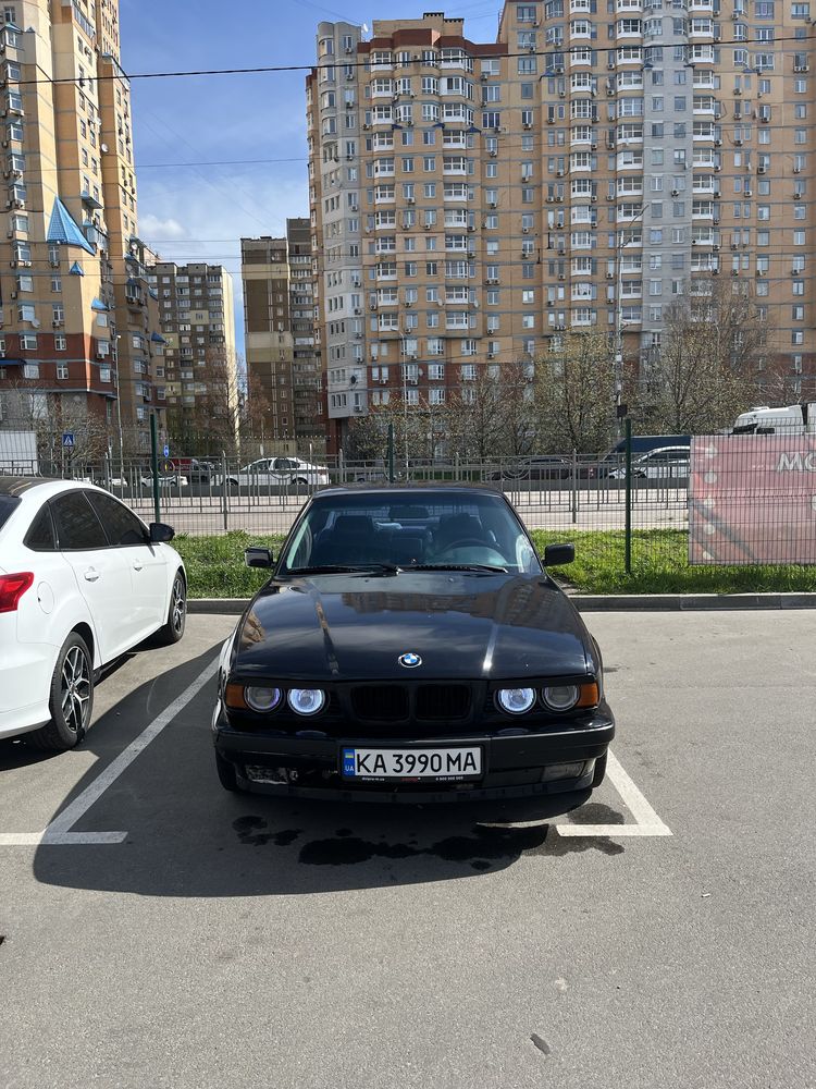 Продам BMW e34 2,5