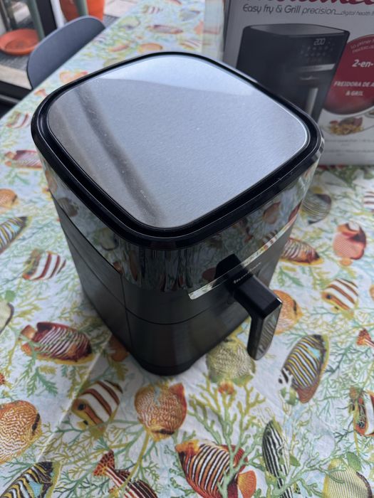 Air Fryer Easy Fry&Grill 2 em 1