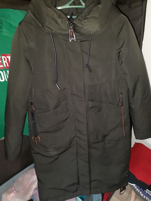 Куртка зимова жіноча