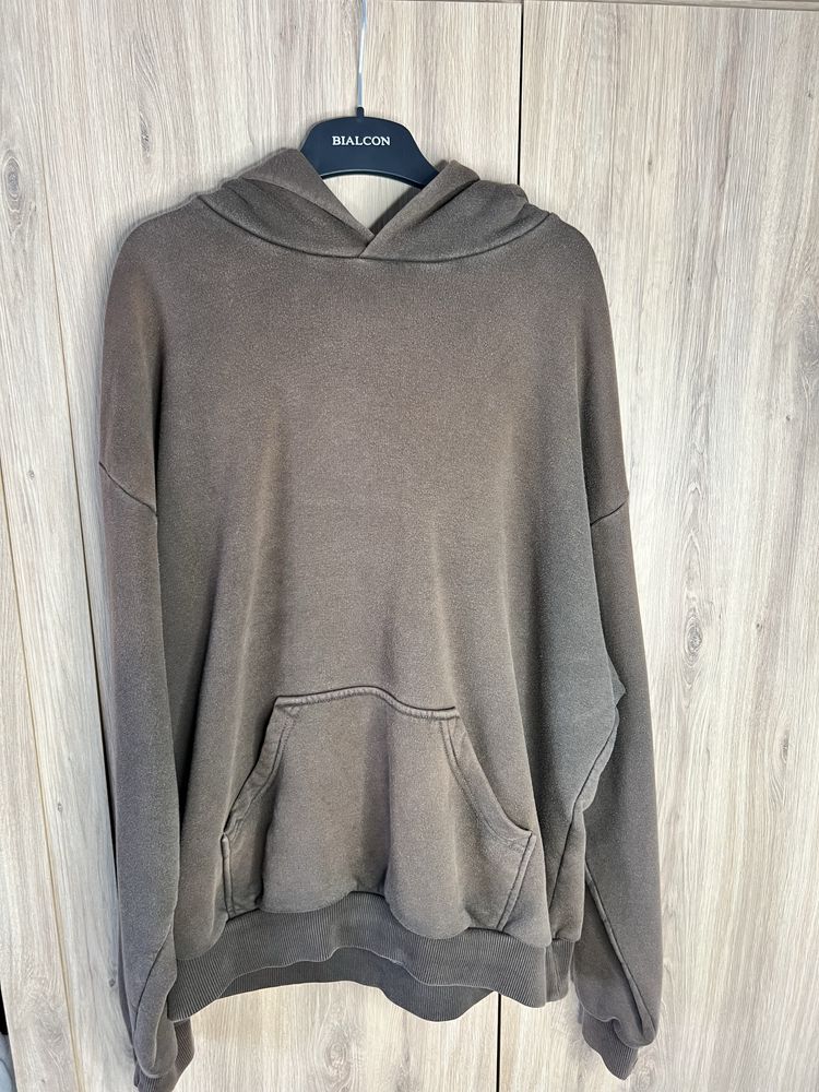 Boxy Bluza Bezznaczka