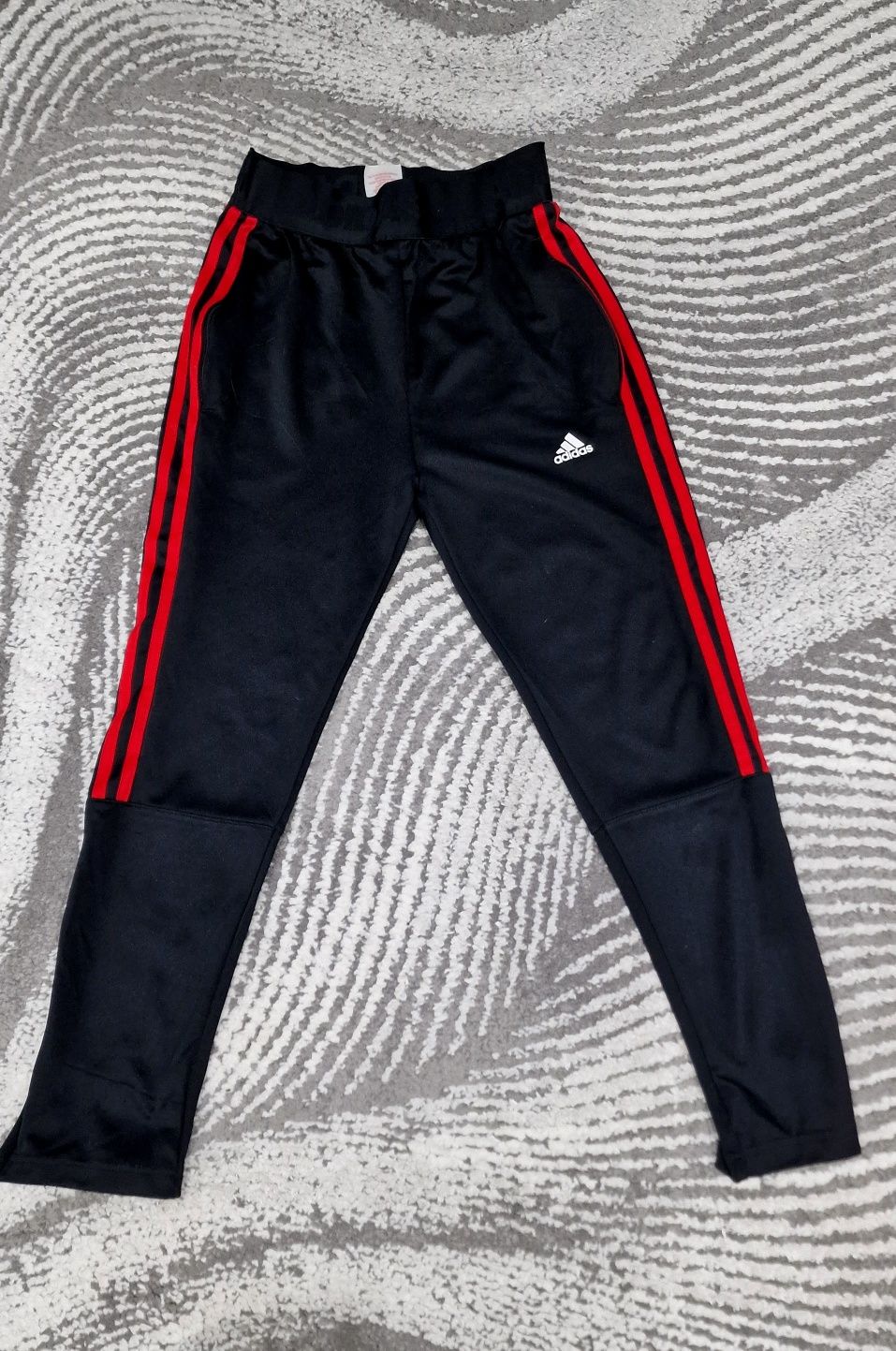 Spodnie dresy"Adidas".