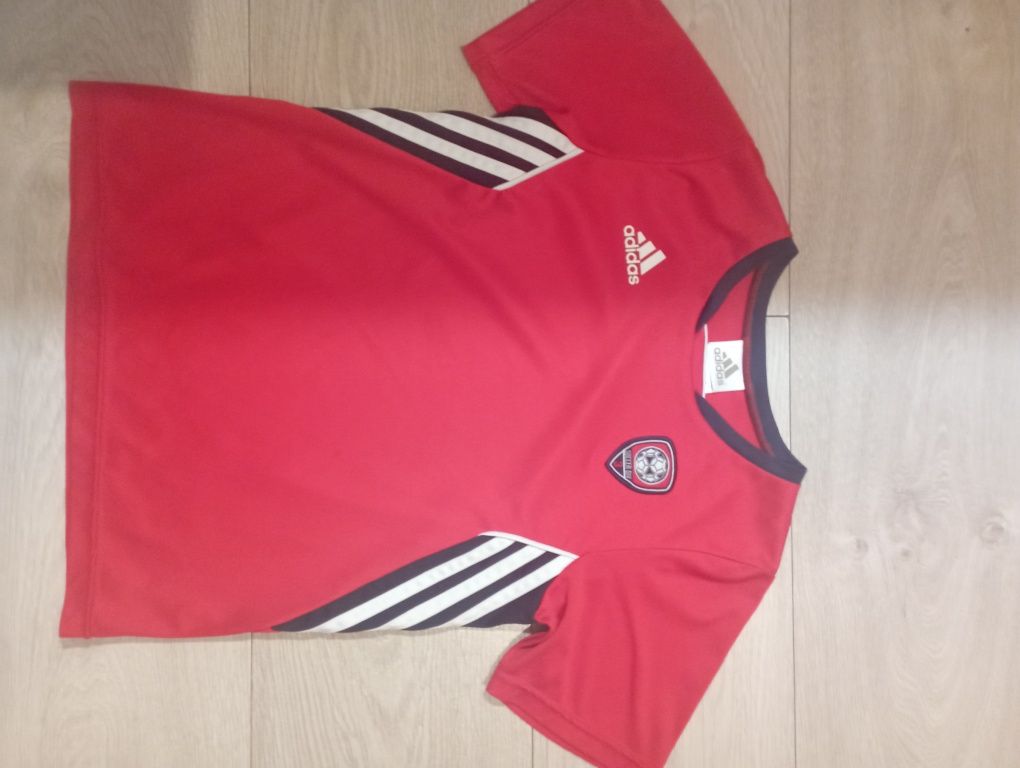 T shirt chłopiecy adidas 128