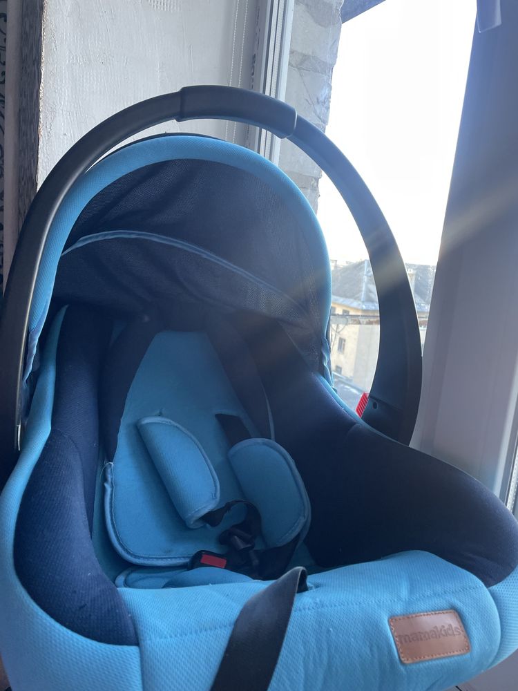 Дитяче автокрісло Mamakids Z-33B