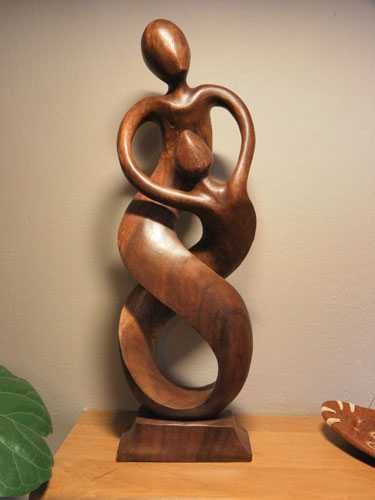 Rzeźba Miłosna z Litego drewna Rękodzieło, Prezent na Walentynki