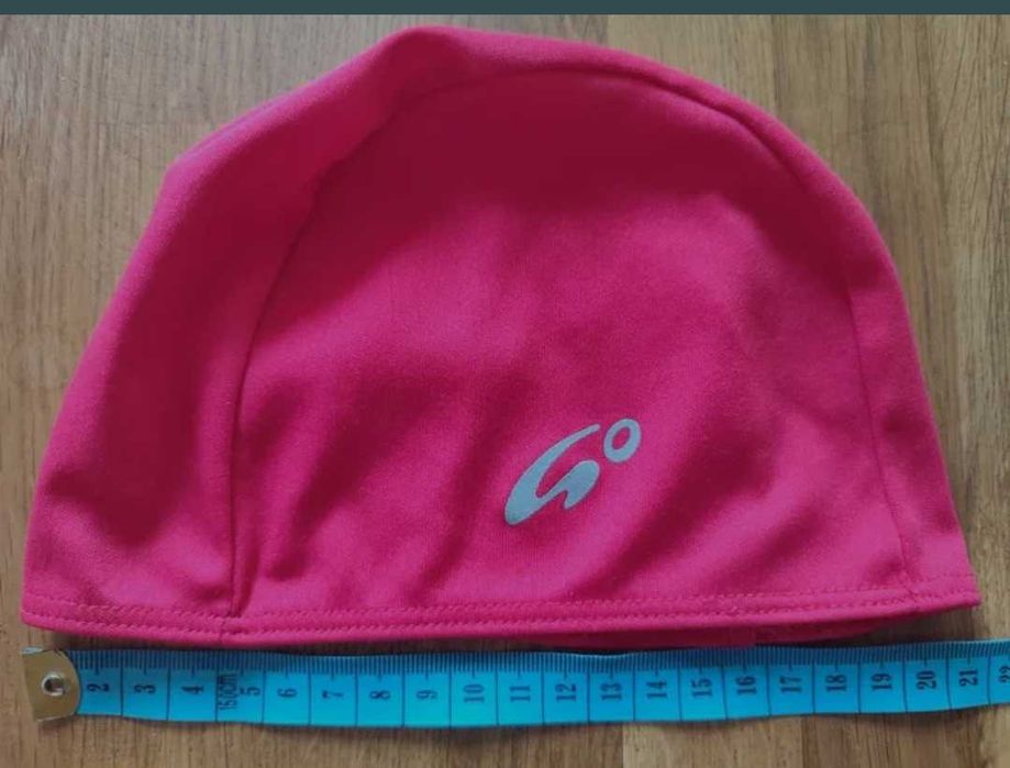 Czepek kąpielowy czerwony mały