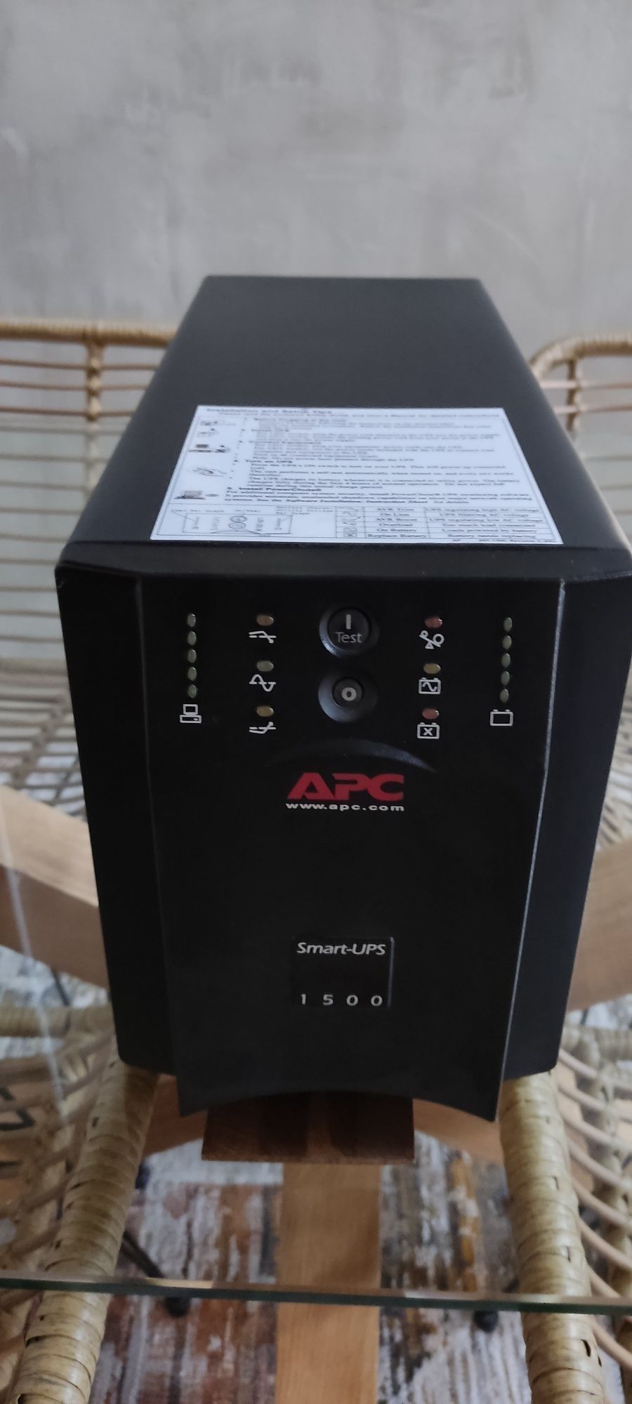 APC Smart UPS 1500