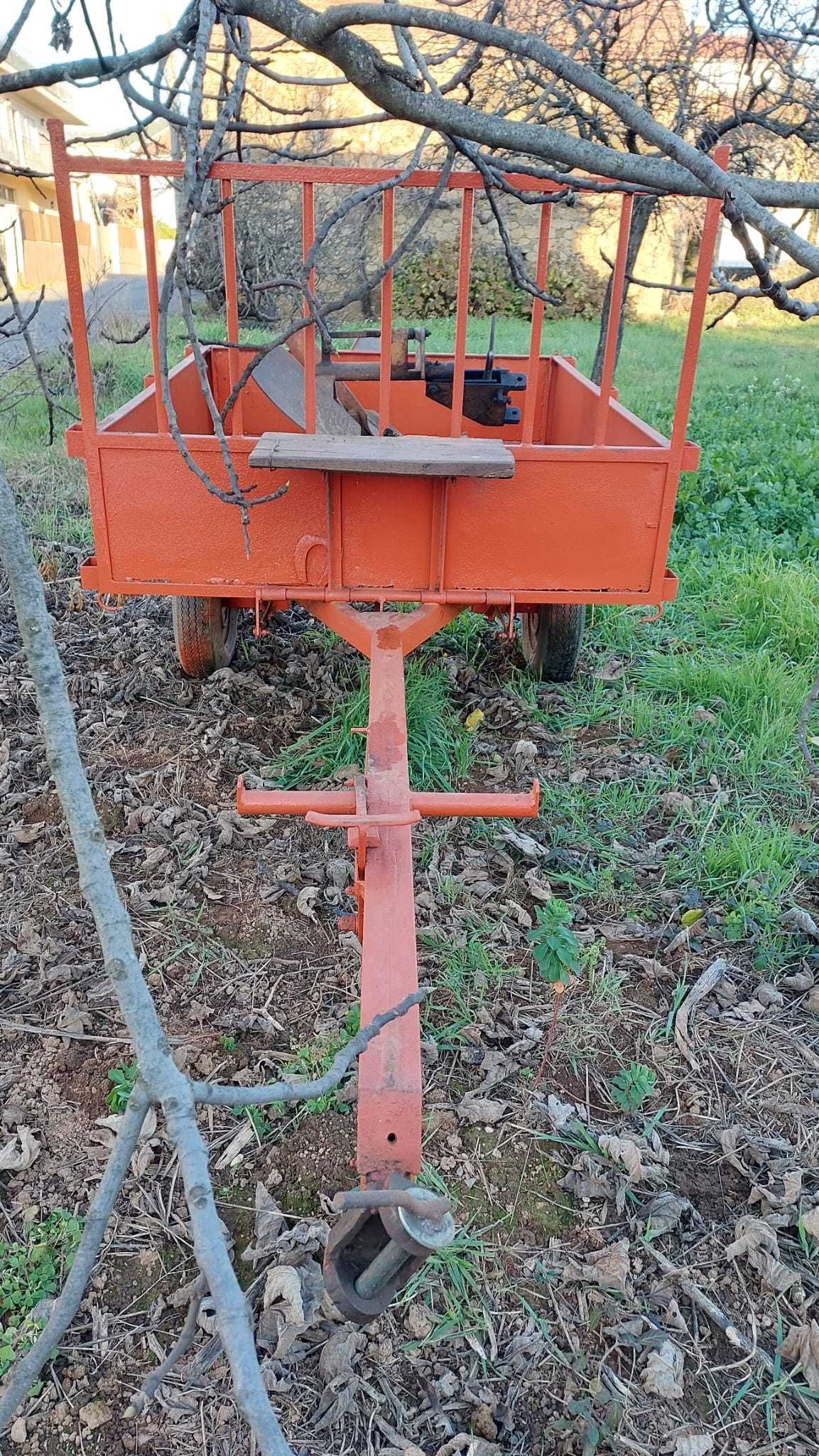 Trator Goldoni 14CV + Alfaias