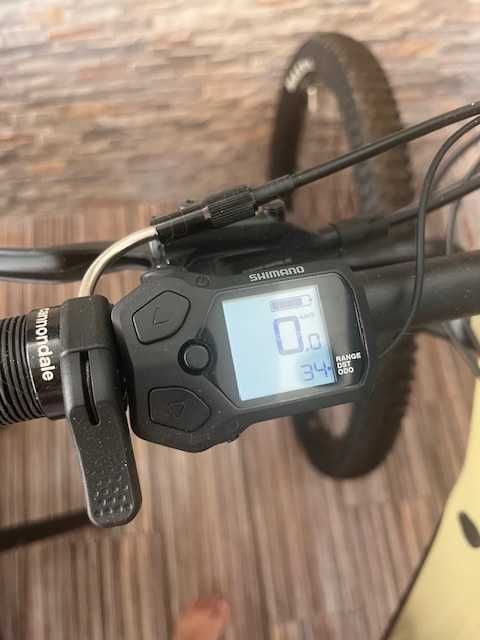 Bicicleta elétrica Cannondale com documentos POUCO USO