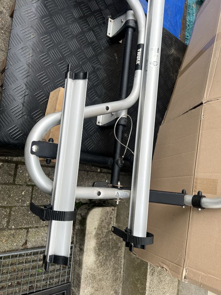 Thule Caravan Superb na zaczep przyczepy na 2-3  rower