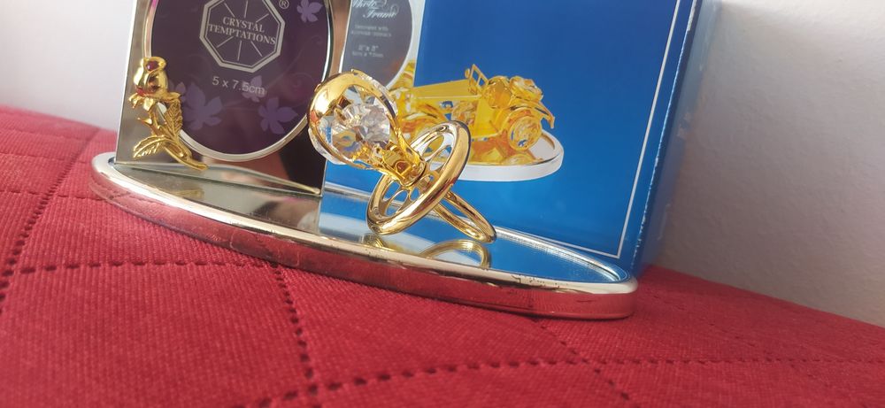 Komplet ramka na zdjęcie i smoczek pamiątka chrztu Świętego Swarovski