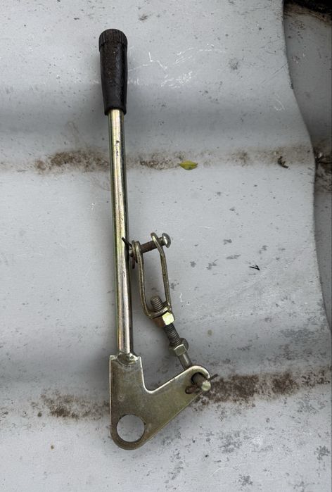 Ручка від сінтай трактор