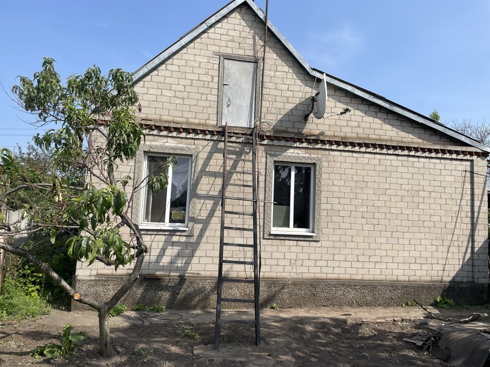 Продам дом в районе  димитровского переезда