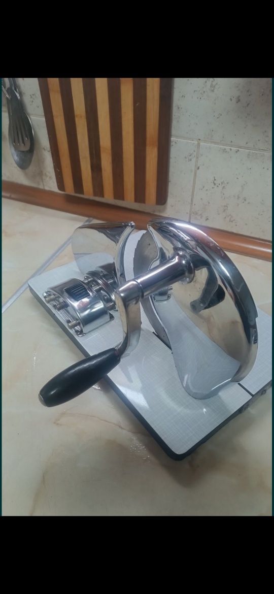 Слайсер для нарезки, ломтирезка