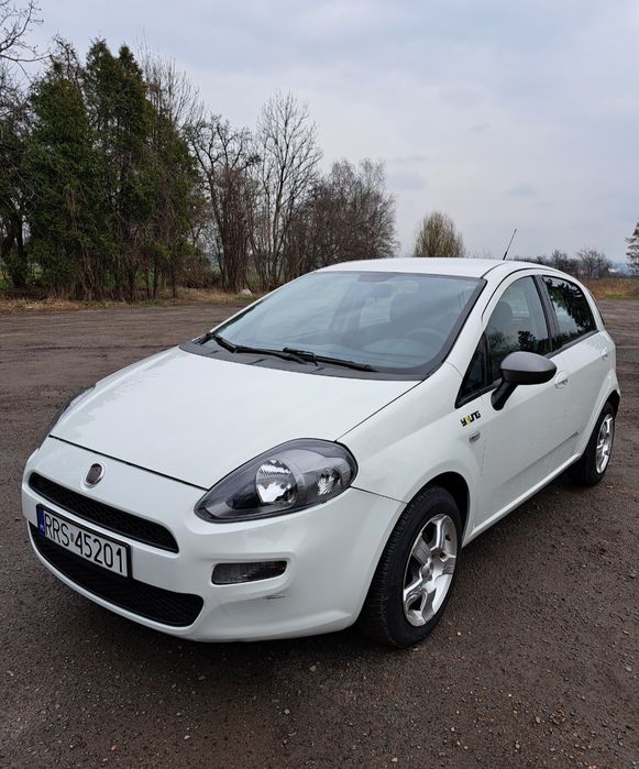 Wypożyczalnia Samochodów Tanie Auto Wynajem Krótko lub Długoterminowy