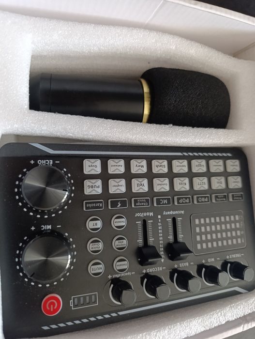 Mikser audio F998 (seria F9xx, odpowiednik F988) + mikrofon – idealny