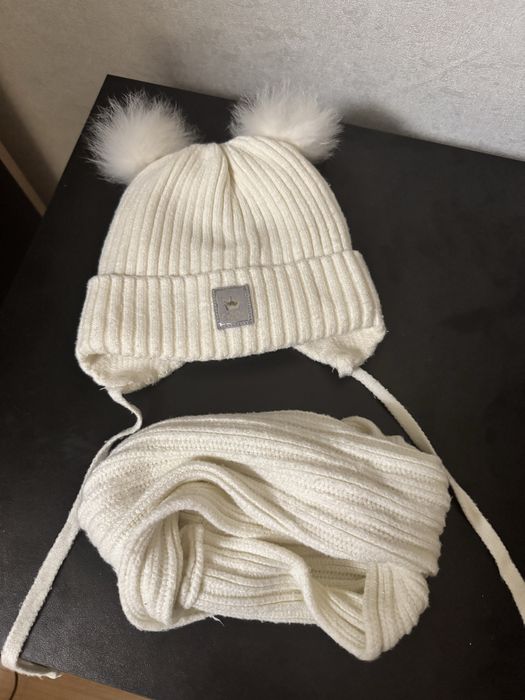 Зимова шапка та снуд, шапочка та хомут