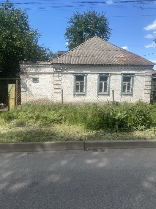 Продам 1/2 дома синельниково