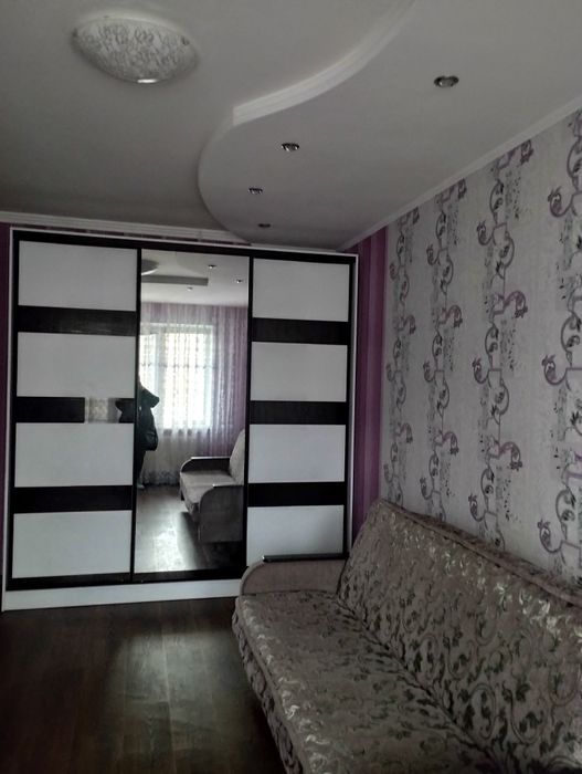 Здається однокімнатна к- ра, Леваневського, р-н  " Макдональдса", 7500