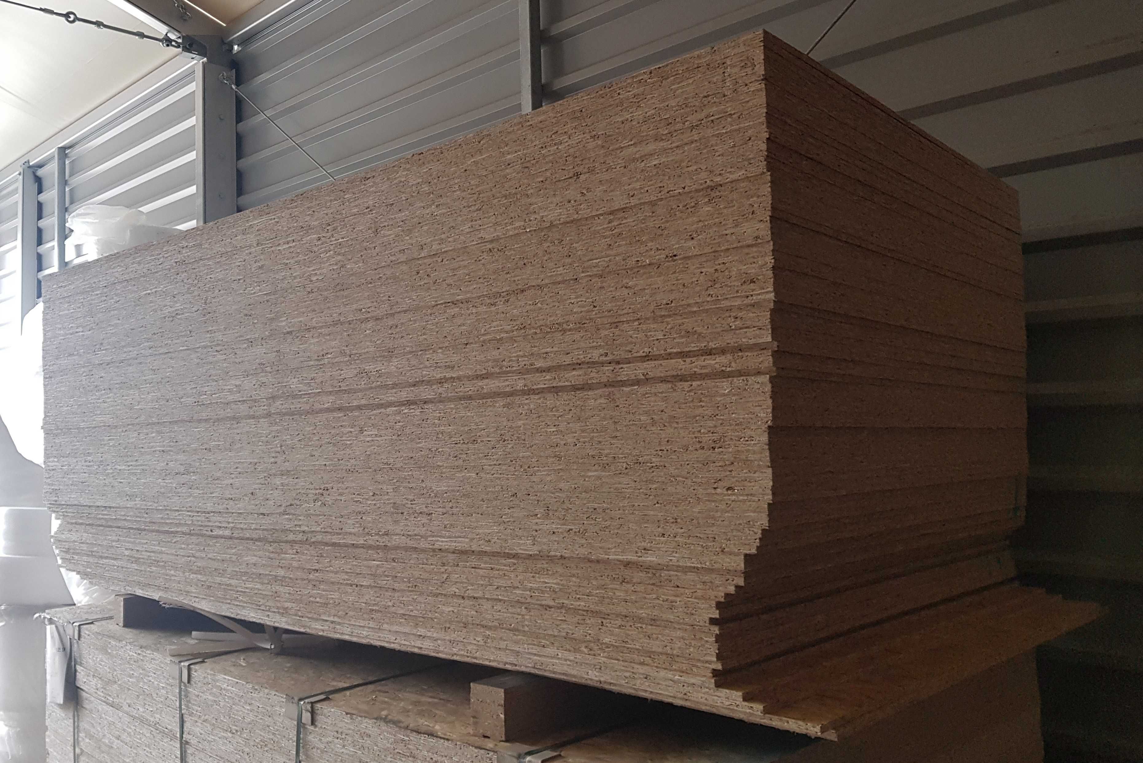 Płyta OSB 1250 x 2500 o grubości : 15 mm