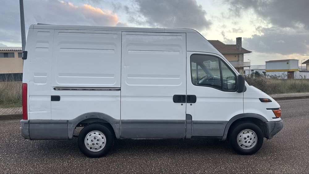 Iveco daily 2.8tdi- 35S 11
