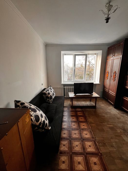 Продаж кімнати в гуртожитку вул.Максимовича Сихівський район
