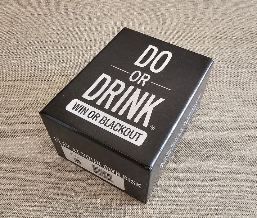 Jogo de Cartas "Do or Drink - "Win or Blackout"