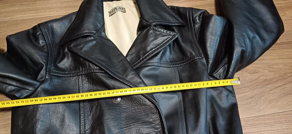 Шкіряна плащ куртка