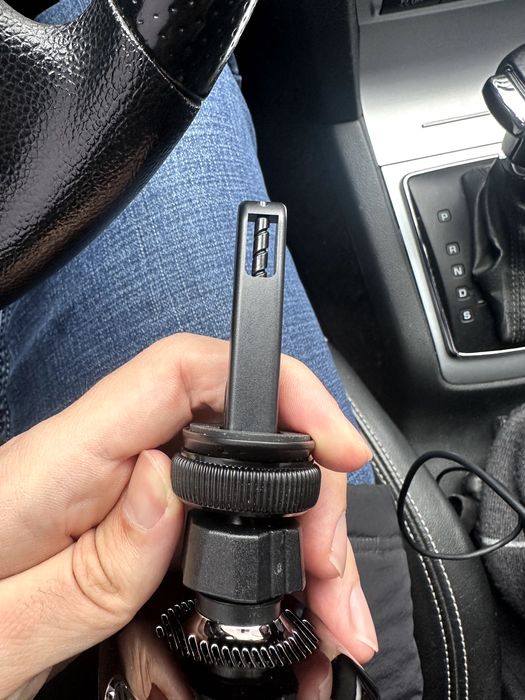 Дуже міцний фікстатор від тримача для телефона Pitaka car mount pro