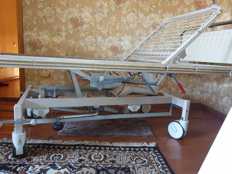 Продається медичне ліжко, ліжко для лежачих