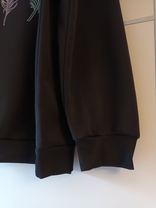 Camisola de manga comprida preta