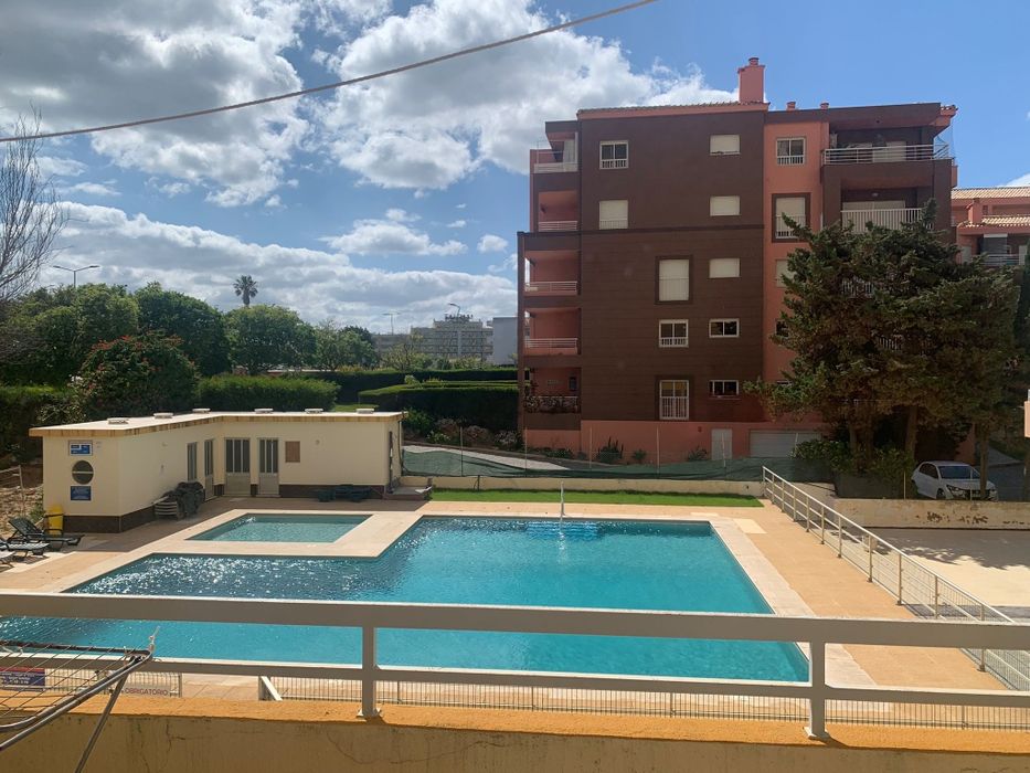 Aluga-se T1 na Praia de Rocha