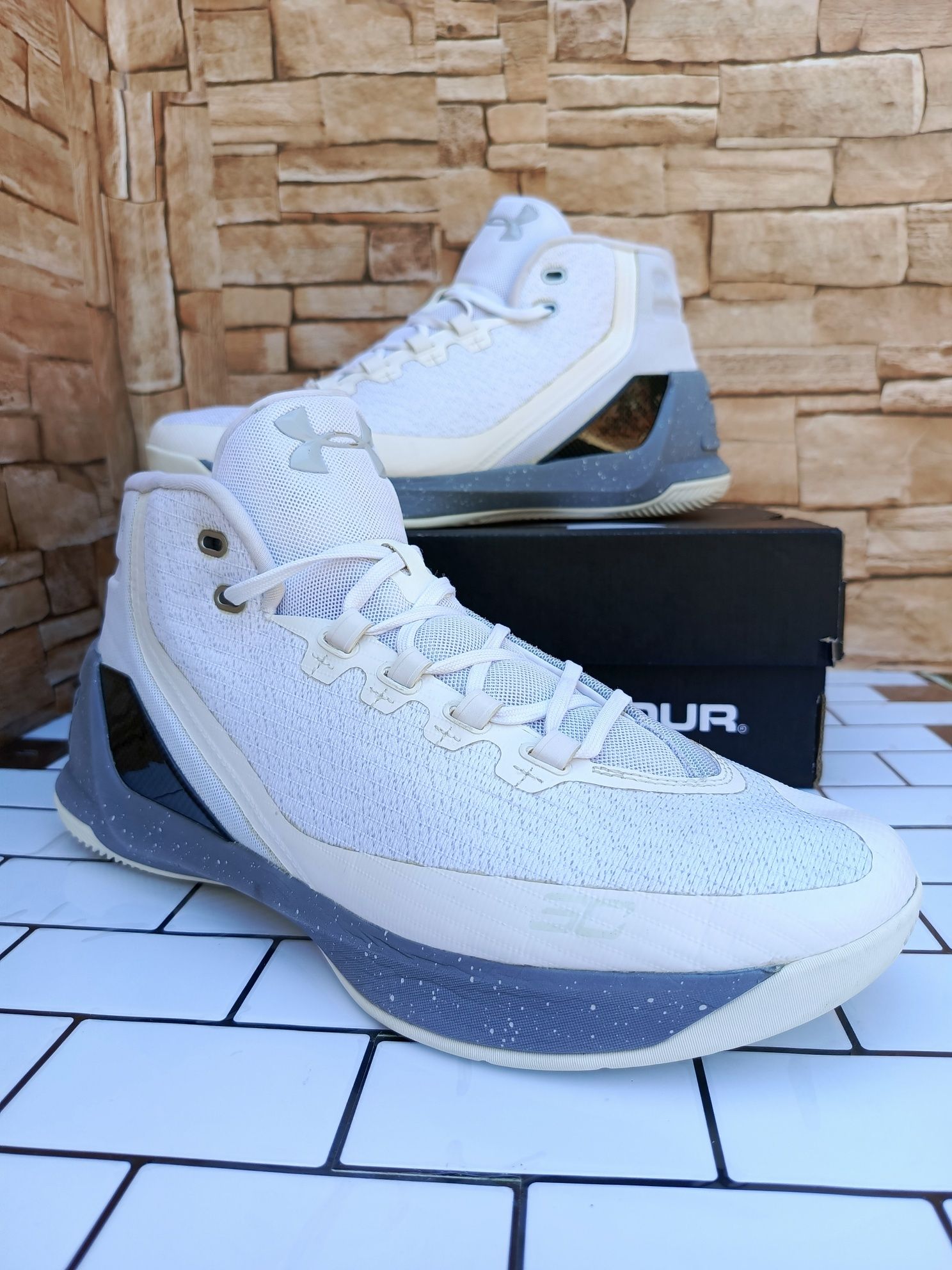 Кросівки Under Armour (46р.30см)
