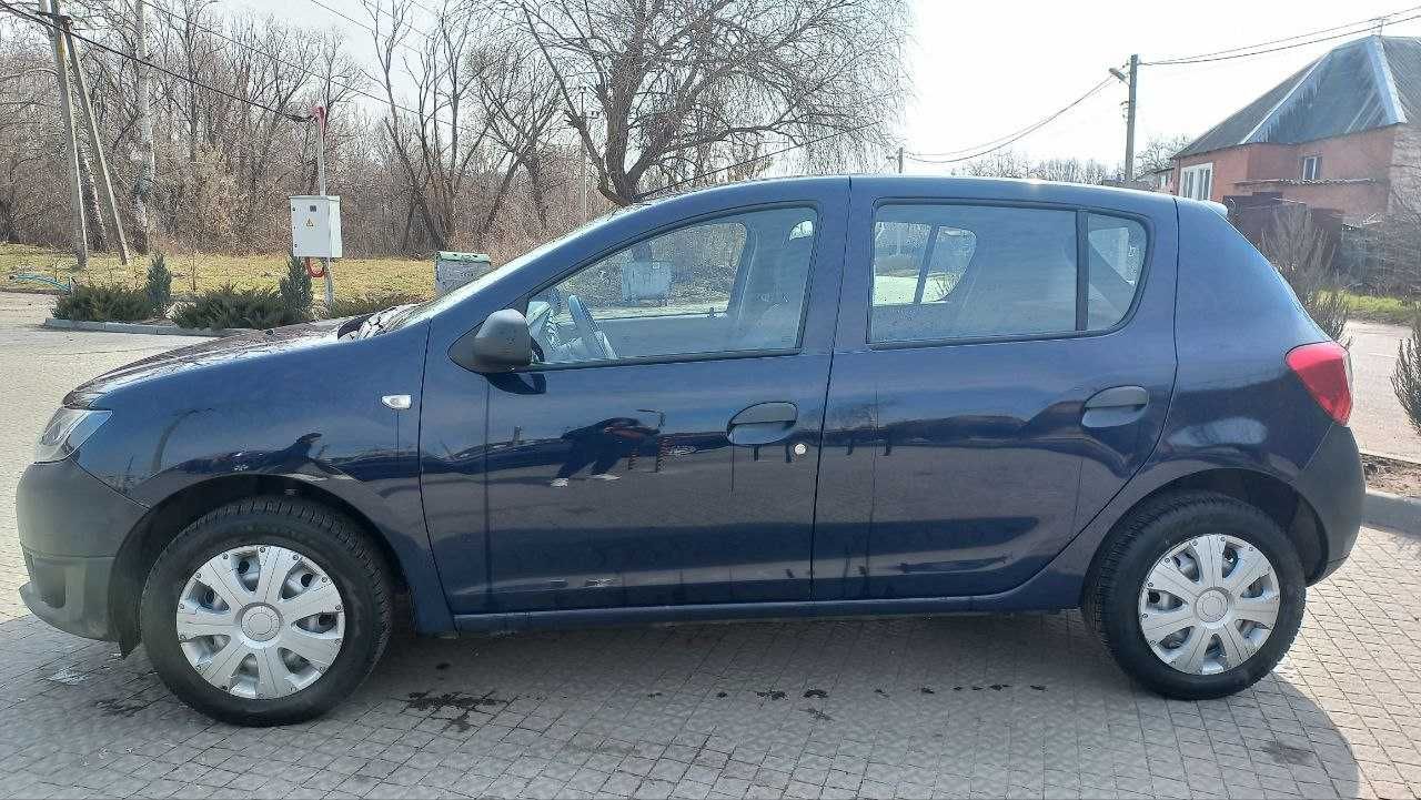 Продам власне авто Dacia Sandero 2  1.2  2013 рік