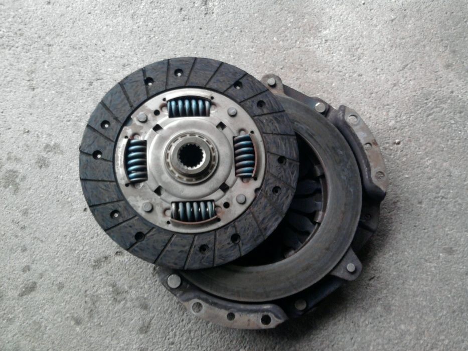 Varias pecas peugeot 106 rallye de 1994 e conjunto embraiagem