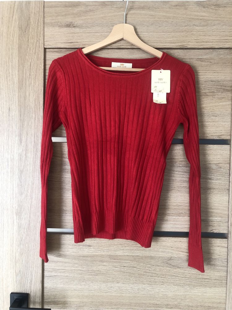 Nowy Wiskozowy sweter damski czerwony uni