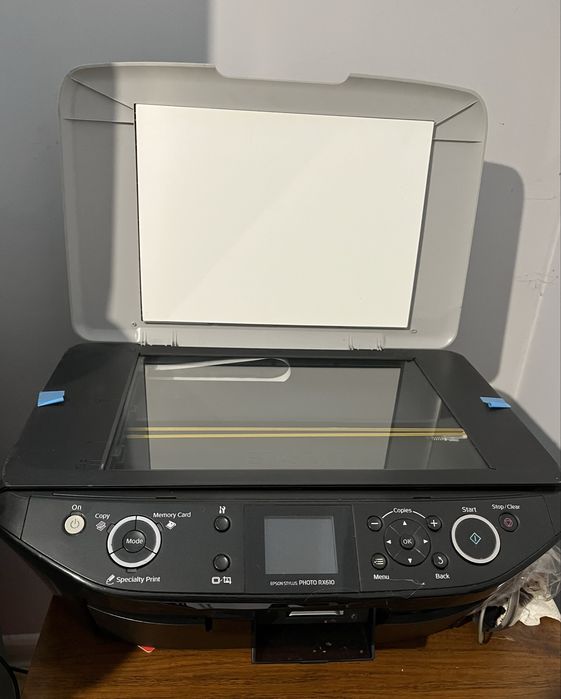 Epson RX 610 прінтер  сканер ксерокс