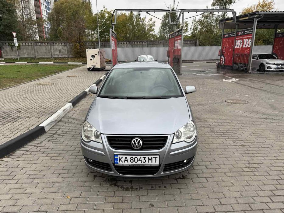 Продам поло в отличном состоянии