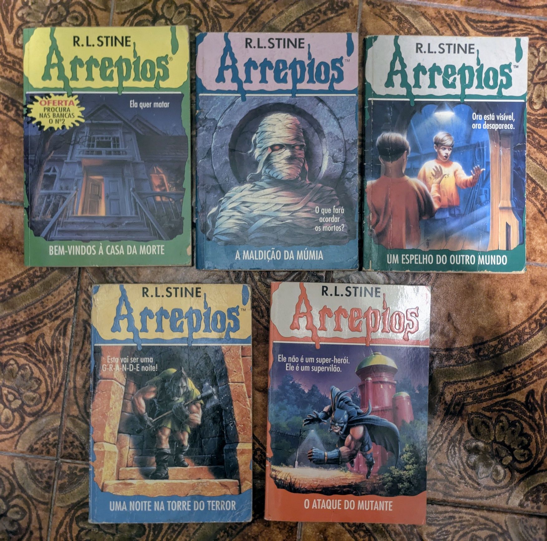 Livros colecção "Arrepios"