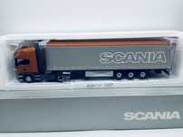 Minichamps .1/43  SCANIA R470 с полуприцепом.Штора.Фура.