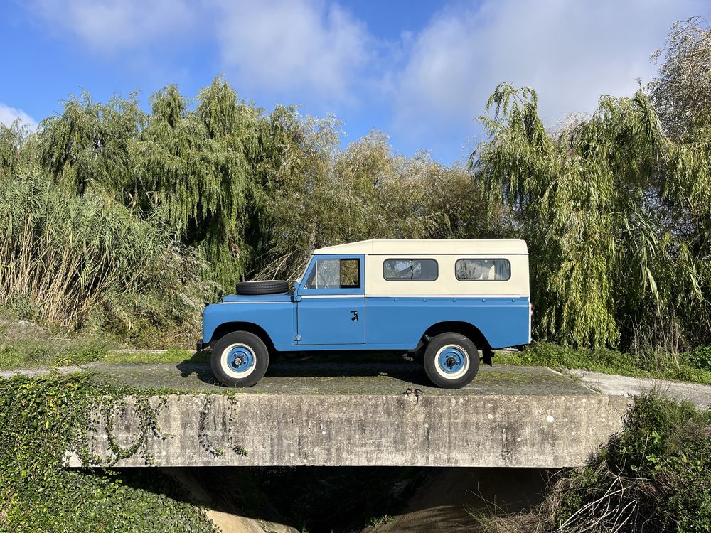 Land Rover serie III longo ano 1977