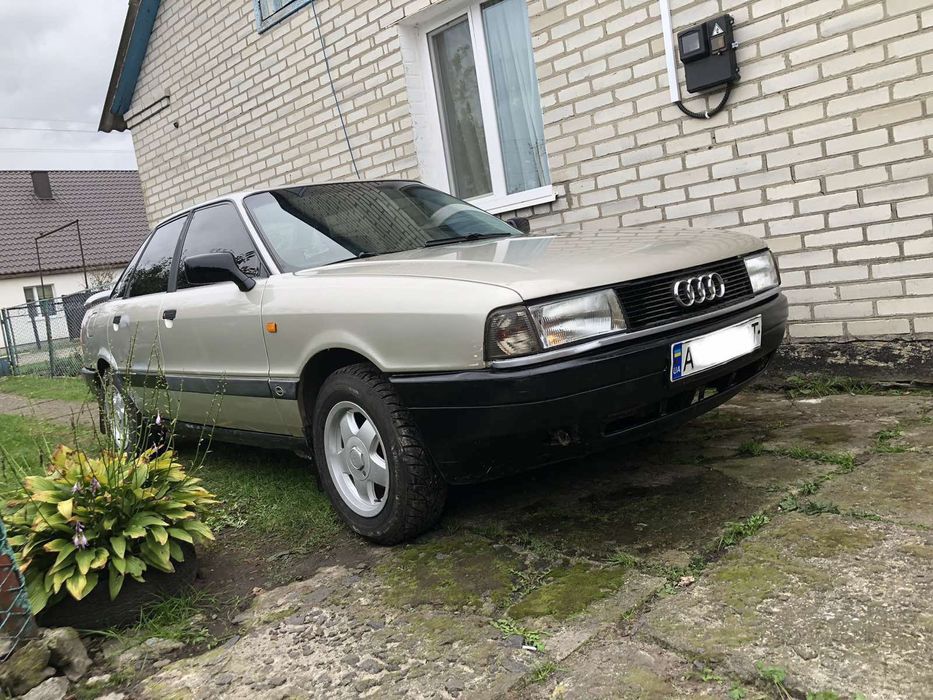 Продам Ауді 80 б3